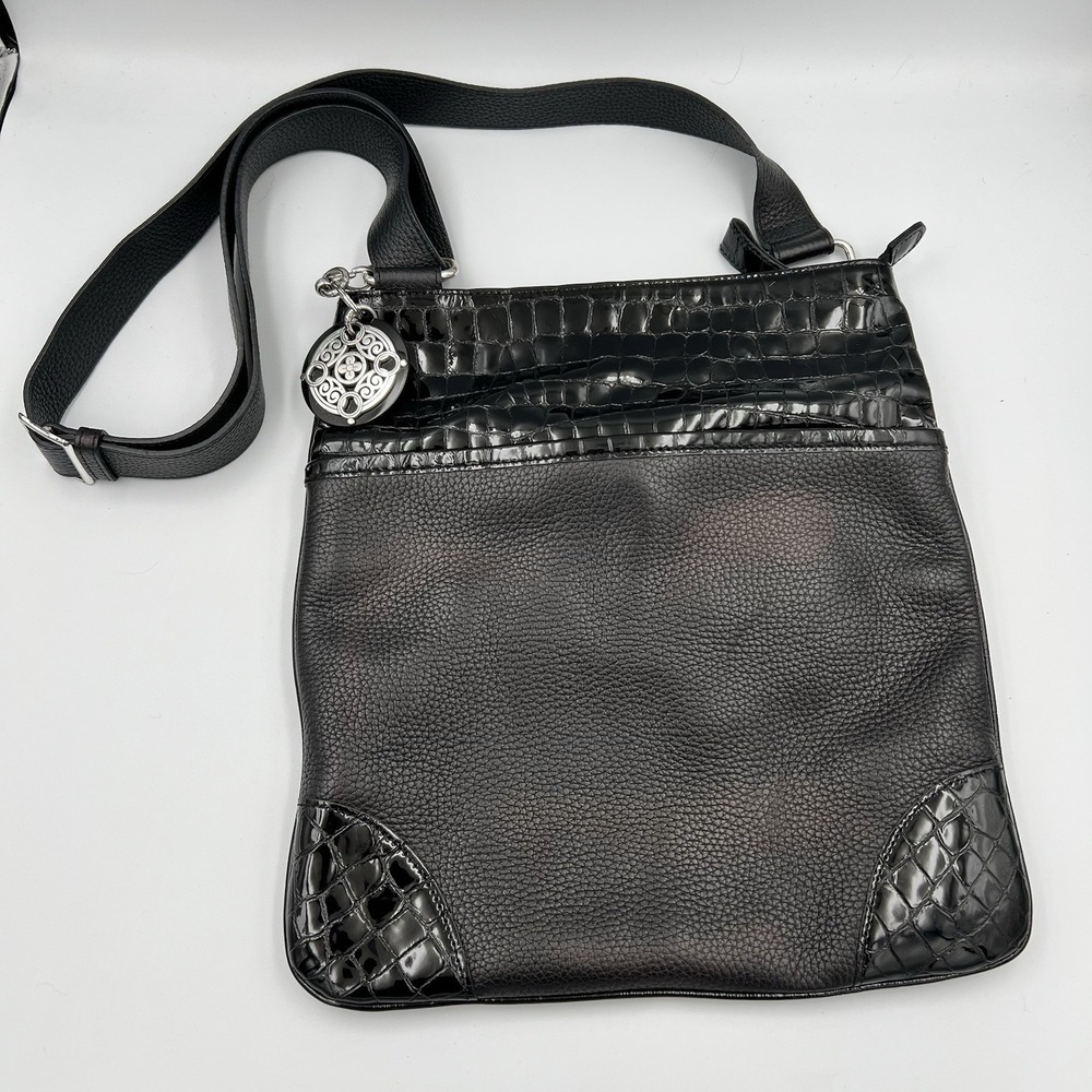 Brighton Peyton Black Pebbled Leather Crocodile Patent Trim Crossbody Bag Purse